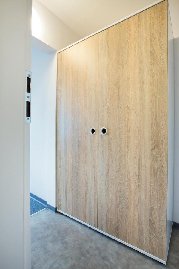 Chillout Dorm Poznan Aparthotel Exterior foto