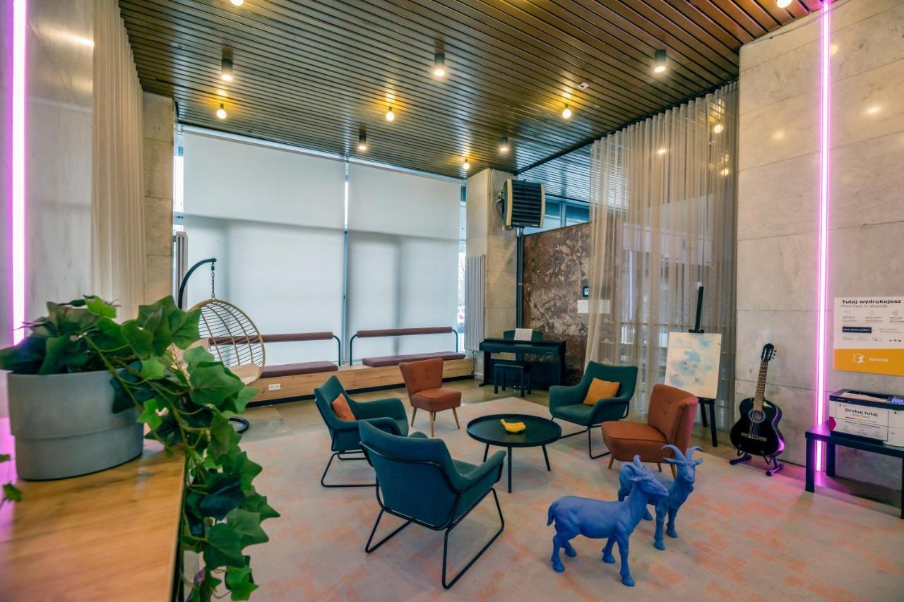Chillout Dorm Poznan Aparthotel Exterior foto